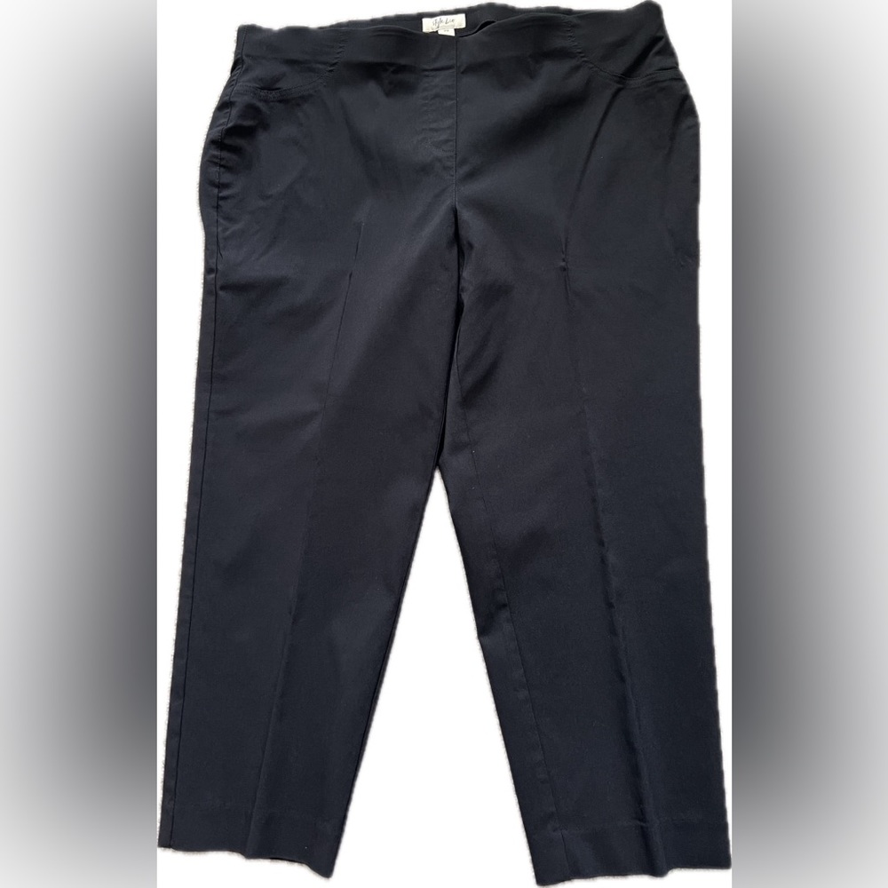 Style & Co Black Cropped pull on pants size 18W 3 for $20